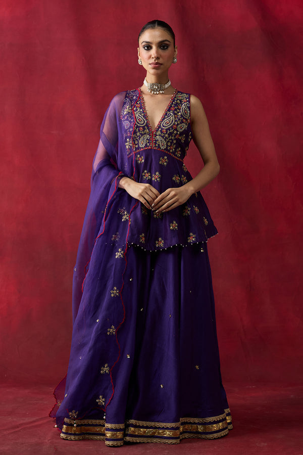 Jasleen Sharara Set