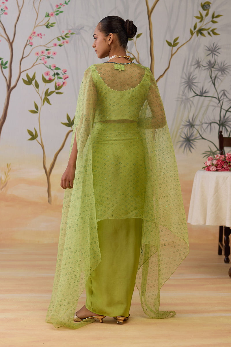 AURIKA CAPE SET