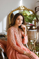 Surbhi Sethi Dua in Salmon Zayra Kurta Set