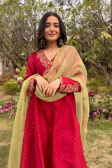 SCARLET MIRAYA KURTA SET