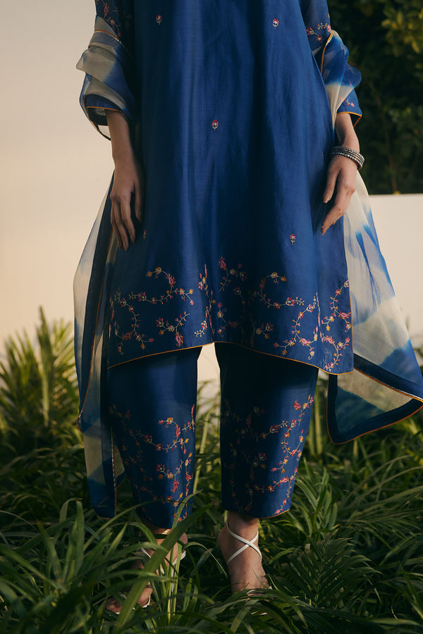 Nori Kurta Set