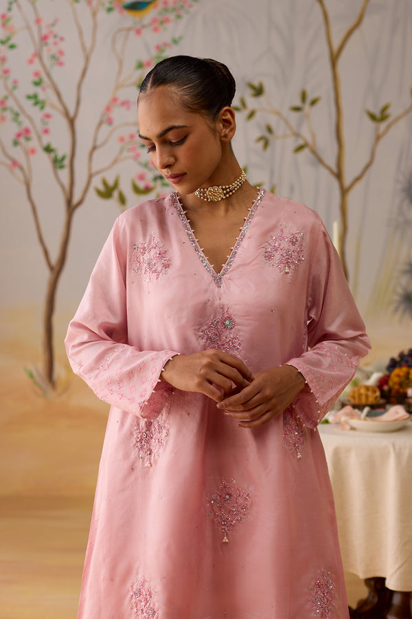 ZUNAIRA KURTA SET