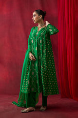 Aishani P Maini  in Mahira Kurta Set