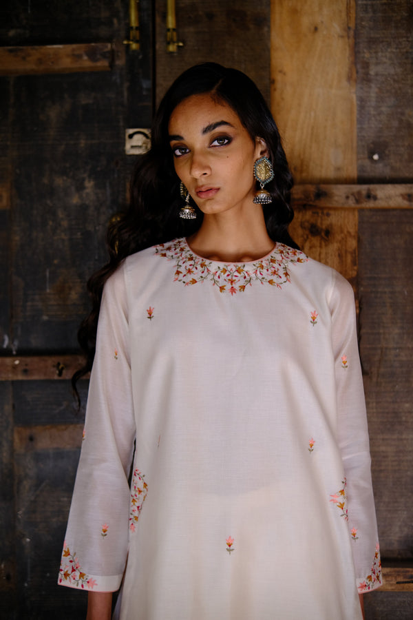 KORA MIRA KURTA SET