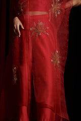 BERRY SILK ORGANZA ZOE CAPE SET