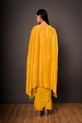 Sunheri Kalki Cape set