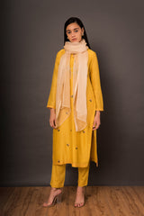 Sunheri Parinda Kurta set