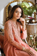 Surbhi Sethi Dua in Salmon Zayra Kurta Set